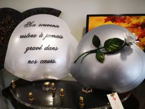 plaques funeraires en coeur